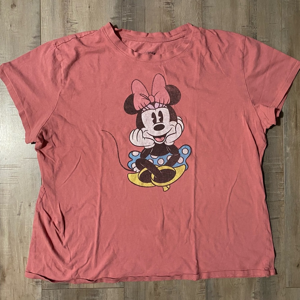 DISNEY MINNIE MOUSE SHIRT 💕💕